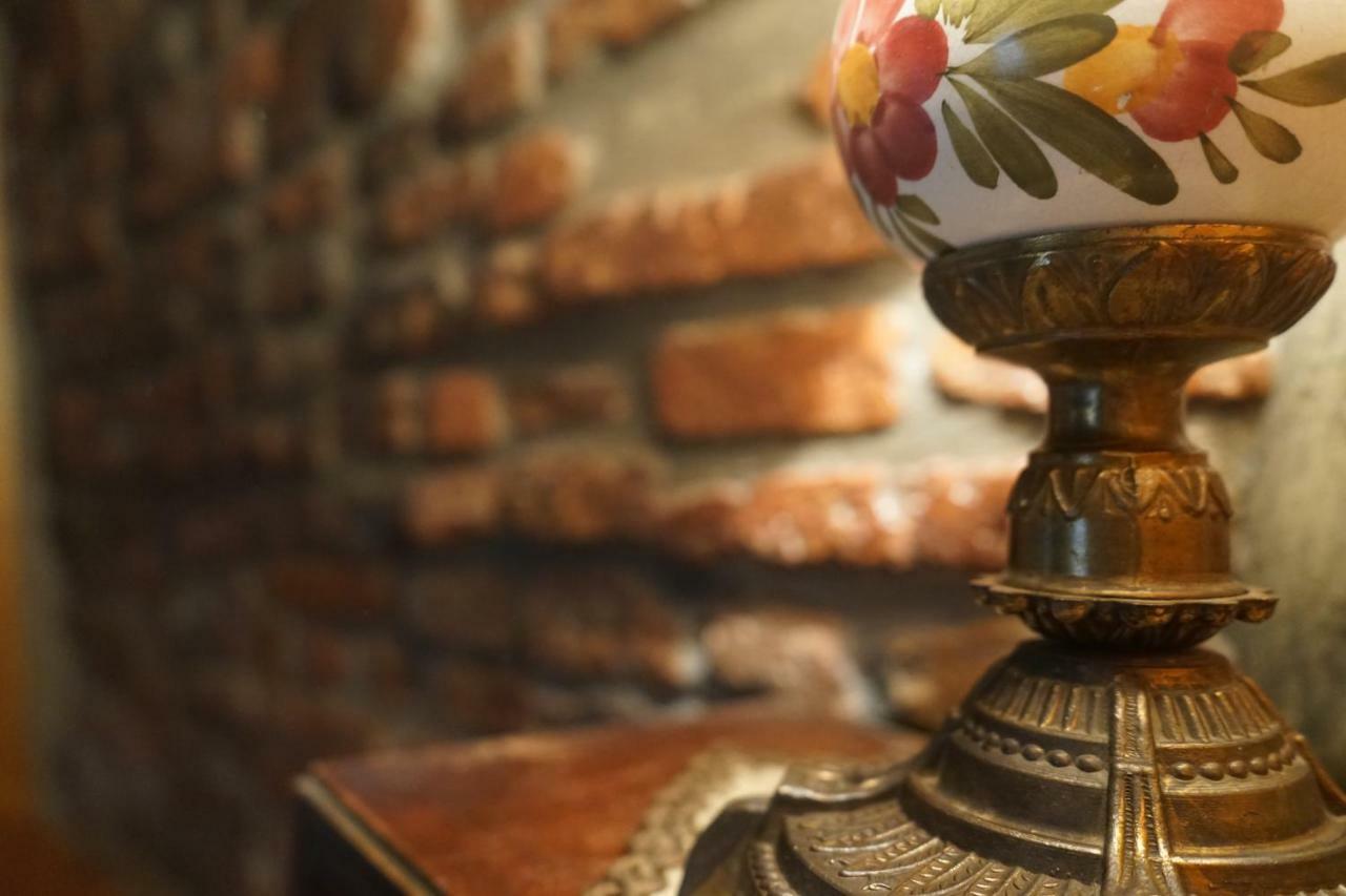 Crown Of Karolina Appartement Braşov Buitenkant foto