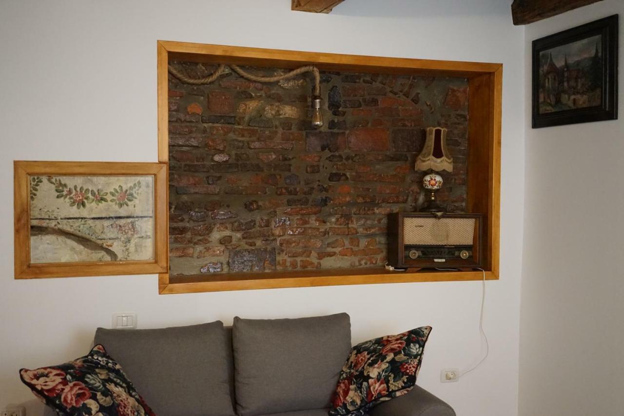 Crown Of Karolina Appartement Braşov Buitenkant foto